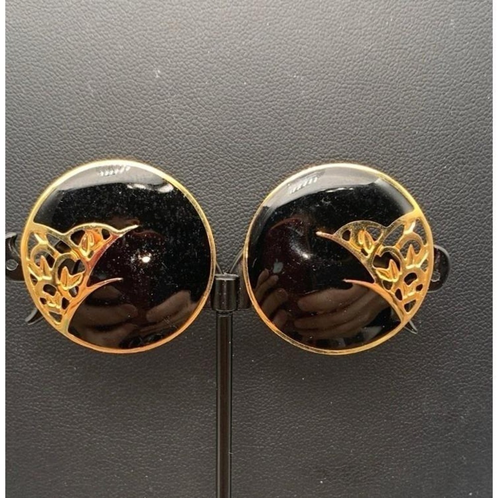 Vintage Edgar Berebi Gold Tone And Black Enamel Round Pierced Earrings